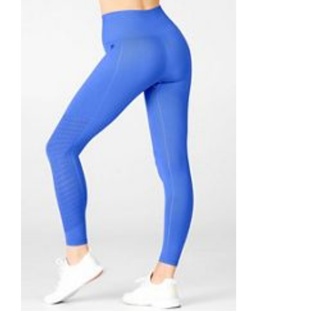 Fabletics Sync High Waisted Baja